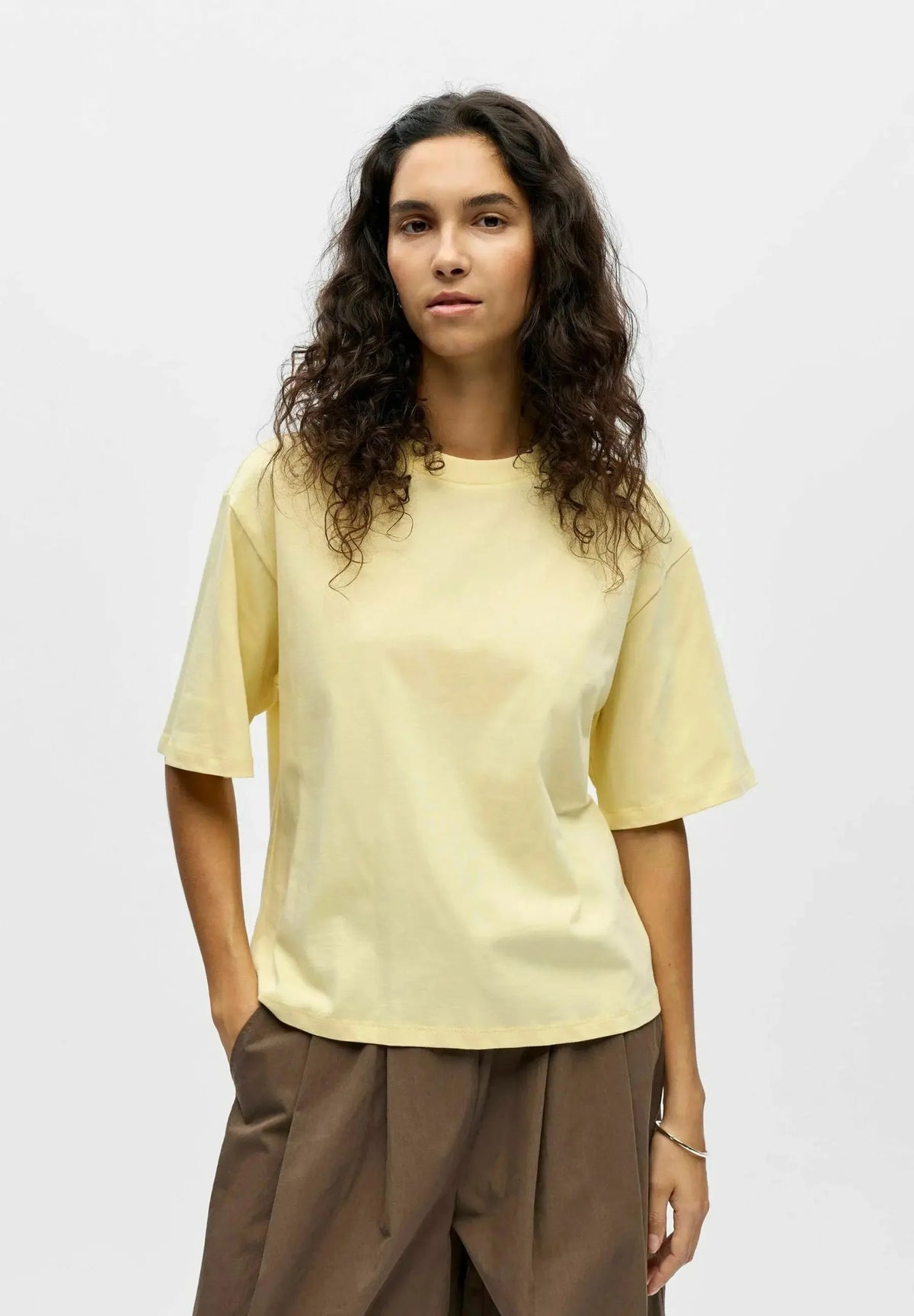 100% Cotton Crew Neck Tee for Women in Fitted or Loose Fit image 15